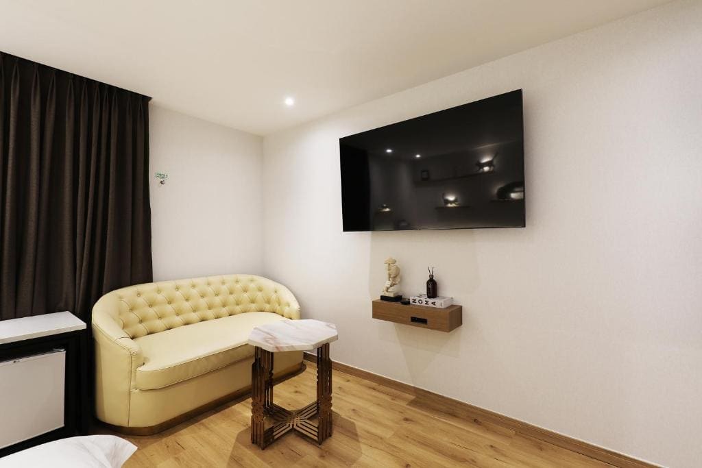 Gaeul Hotel - View 4