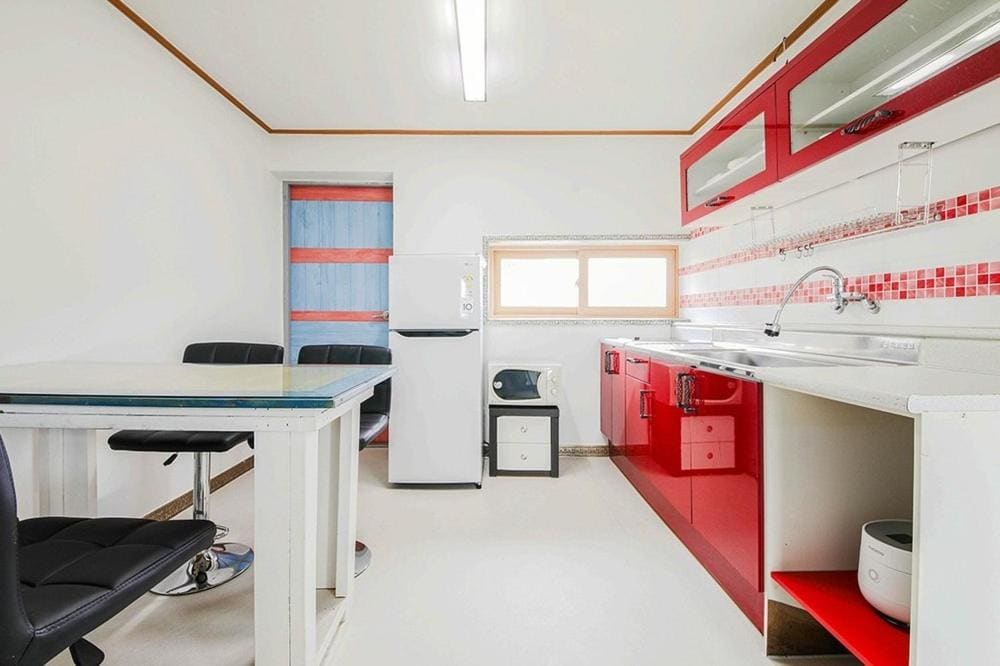Gangneung Maison de Rose - View 6