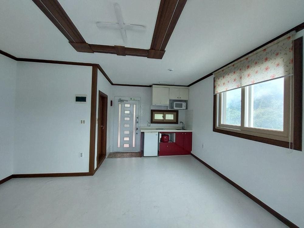 Gapyeong Jandigujang Pension - View 6