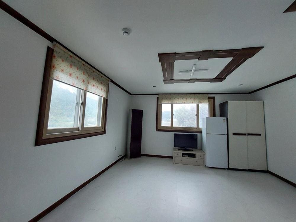 Gapyeong Jandigujang Pension - View 5