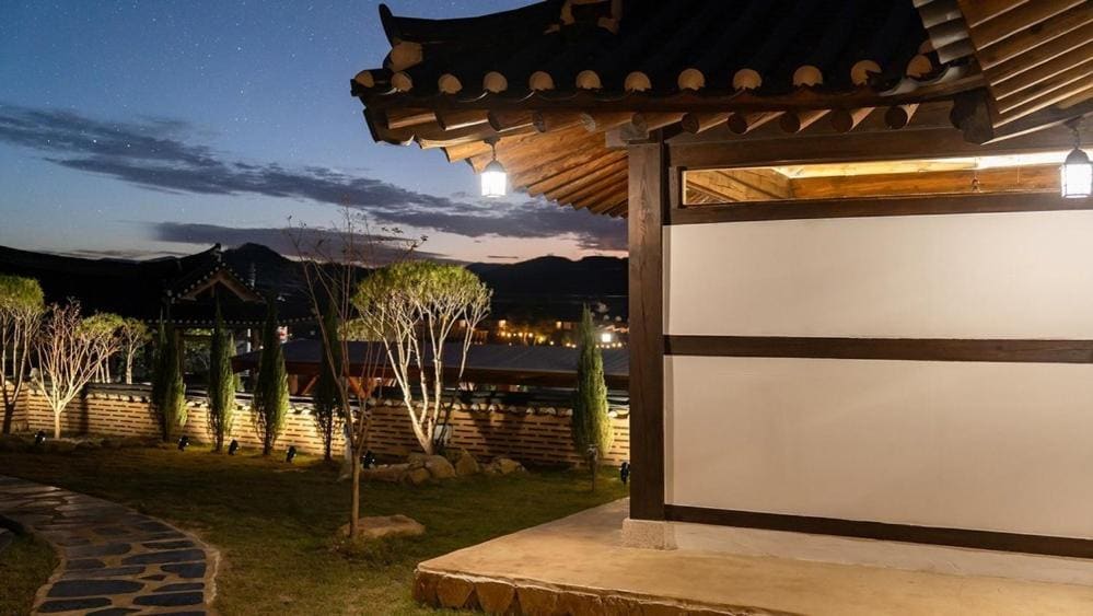 Gyeongju Oru Hanok Stay - View 2