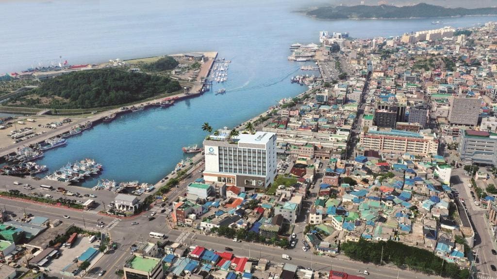 Mokpo Ocean Hotel - Main view