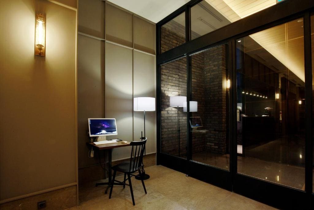 Hotel East9 - View 5