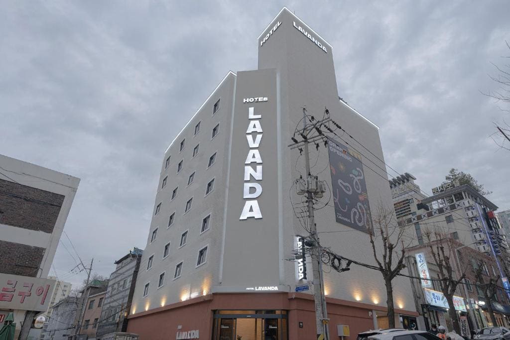Hotel Lavanda - Main view