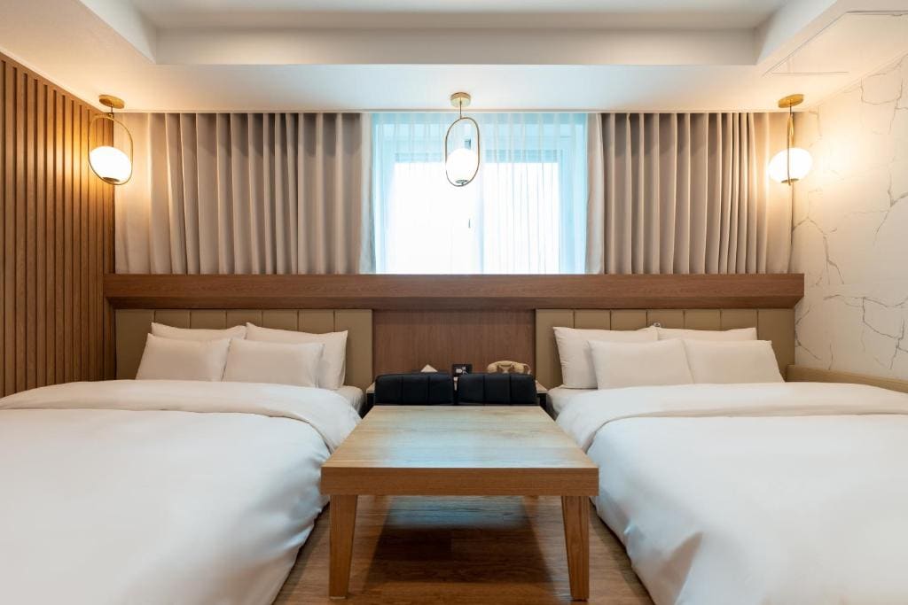 Jecheon Hound Hotel - View 3