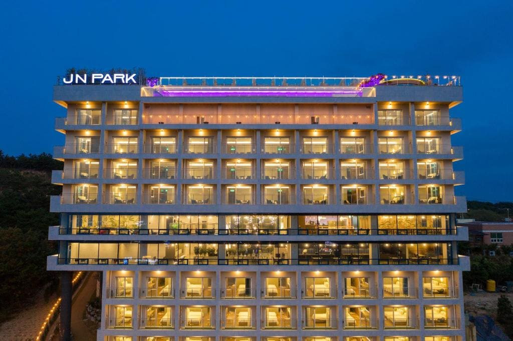 JN PARK Hotel - Main view