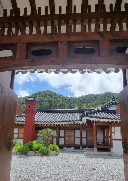 Museon Hanok Stay Jebi - View 4