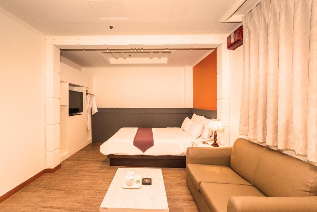 Hotel Noblesse - View 4