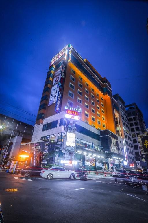 Hotel Noblesse - View 5