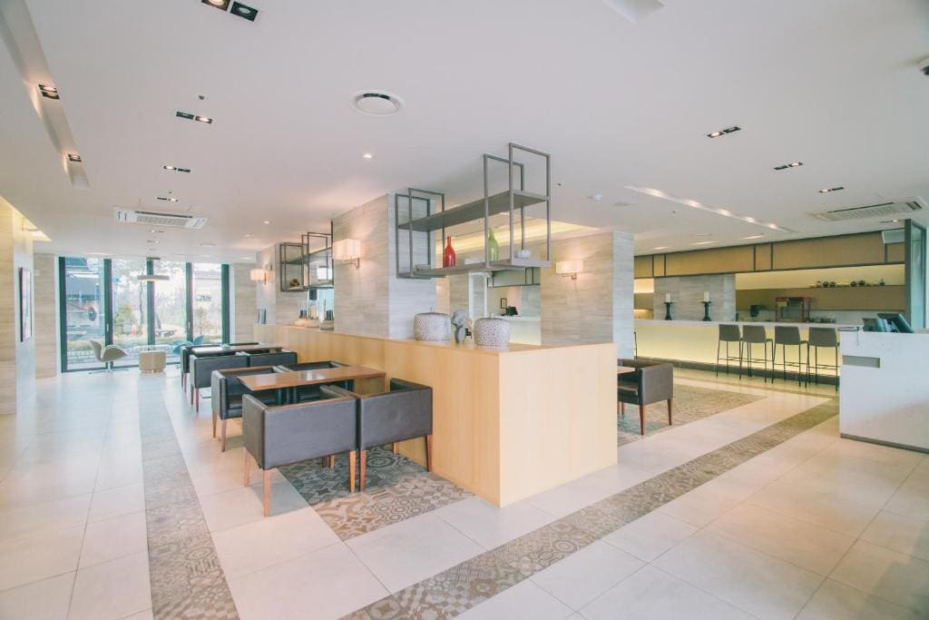 Avonhotel Gunsan - View 4