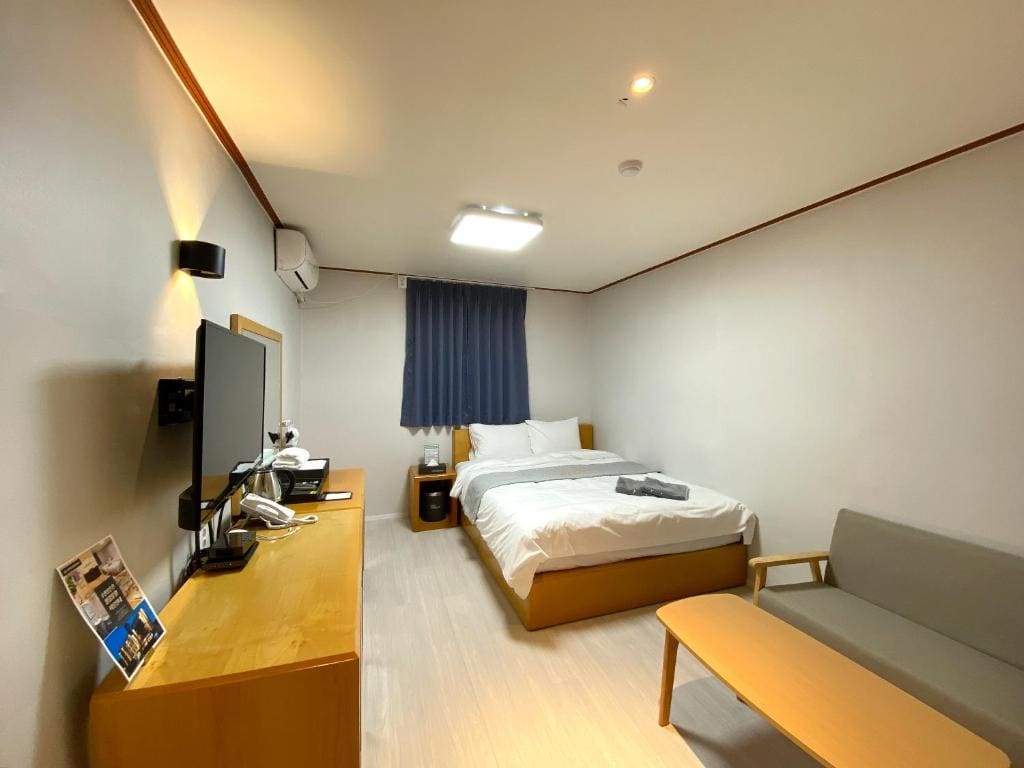 Suanbo Hot Spring Healing Hotel - View 6