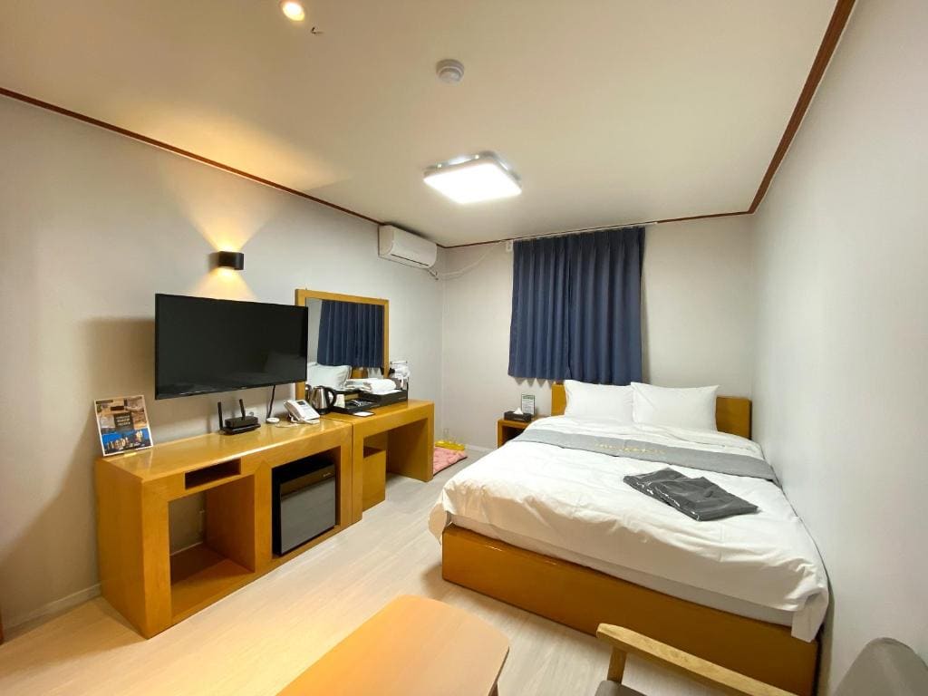 Suanbo Hot Spring Healing Hotel - View 3