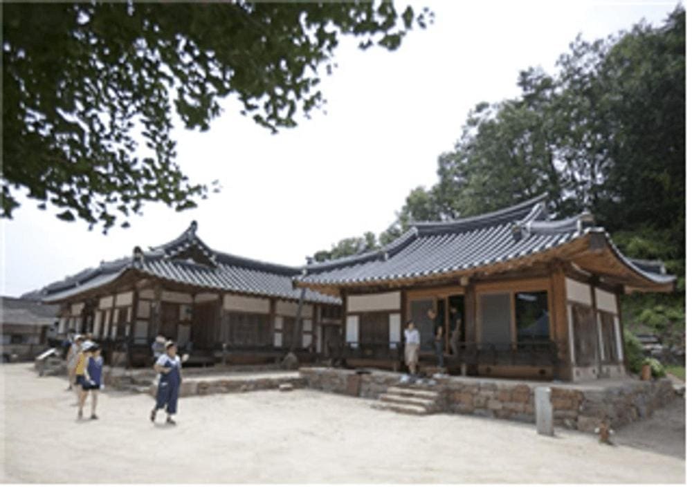 Sujoldang Hanok Guesthouse - View 7