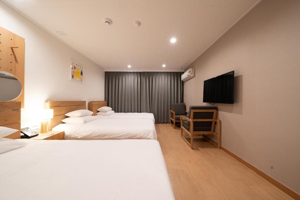 Heyy Seogwipo Hotel - 写真 4