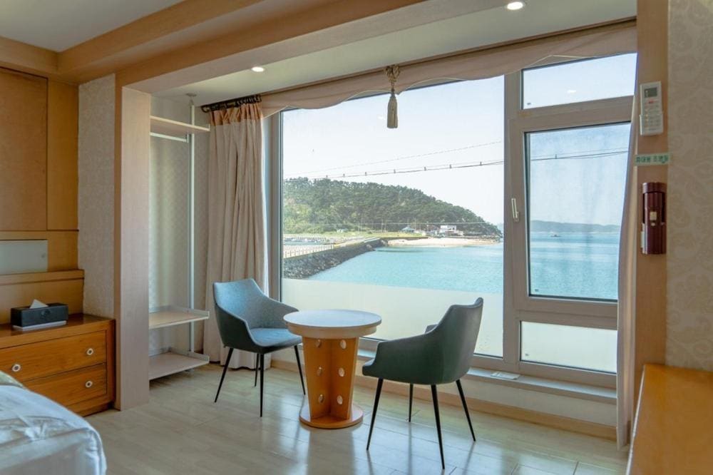 Taean Beach Resort Pension - View 6