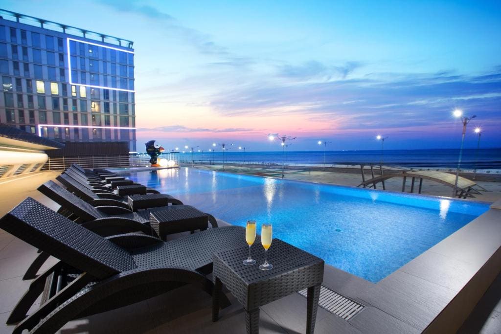 Hotel Whistlelark Jeju - View 3