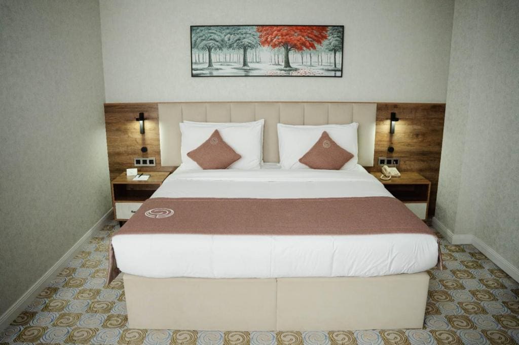 Cosmopolitan Hotel - View 7