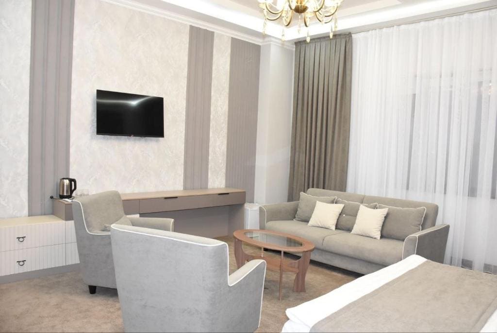Dinar - View 6
