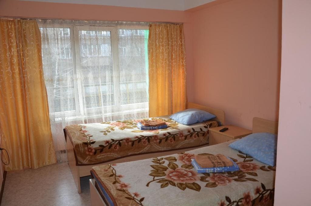 Hotel Kezdesu - Main view