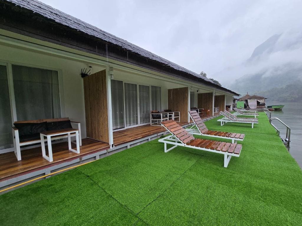Ou river house resort - View 3