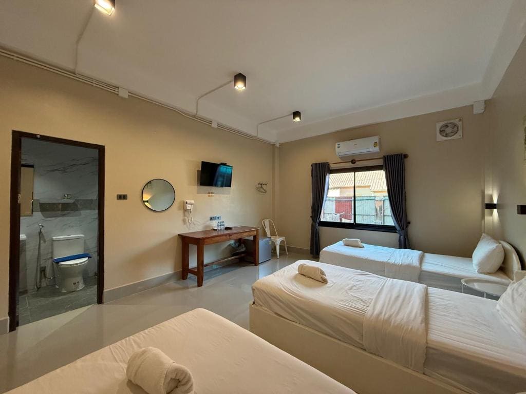 Phaythavone Hotel - View 2