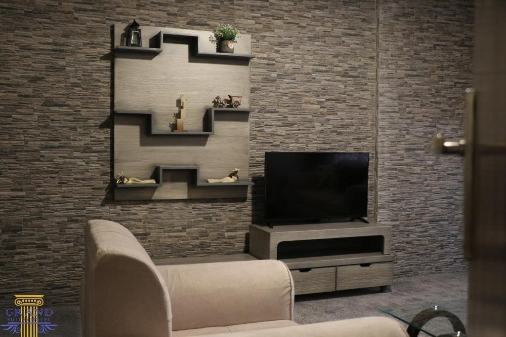 Grand Suites Hotel - View 5