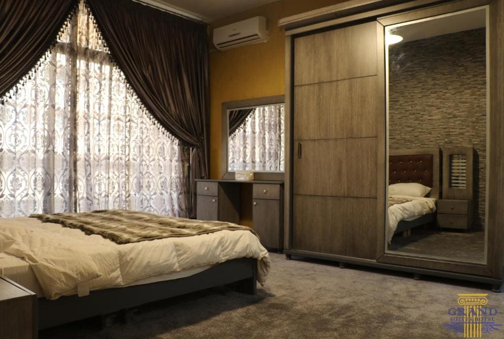 Grand Suites Hotel - View 2