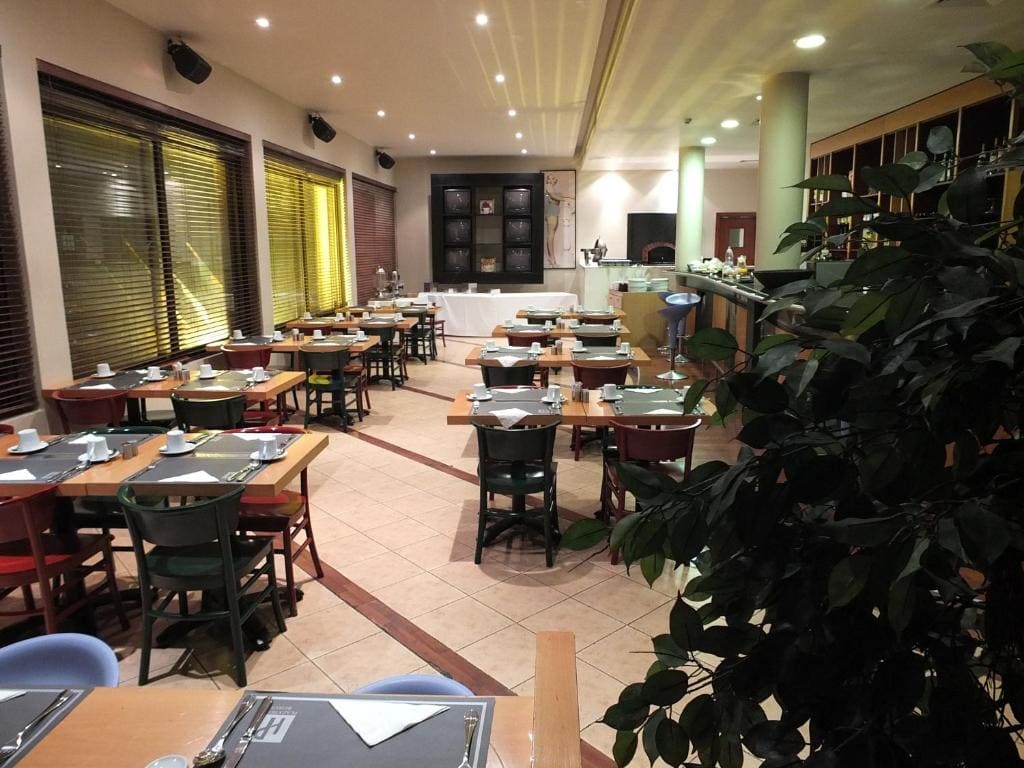 Plaza Hotel Beirut - View 4