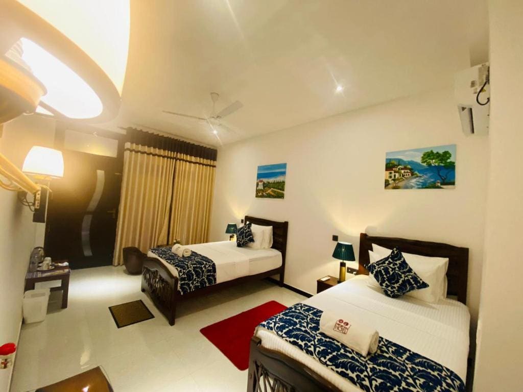 Airport Faith Hotel - View 2