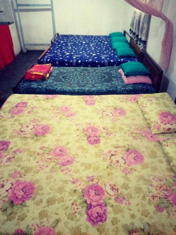 Rainbow Hostel - View 3