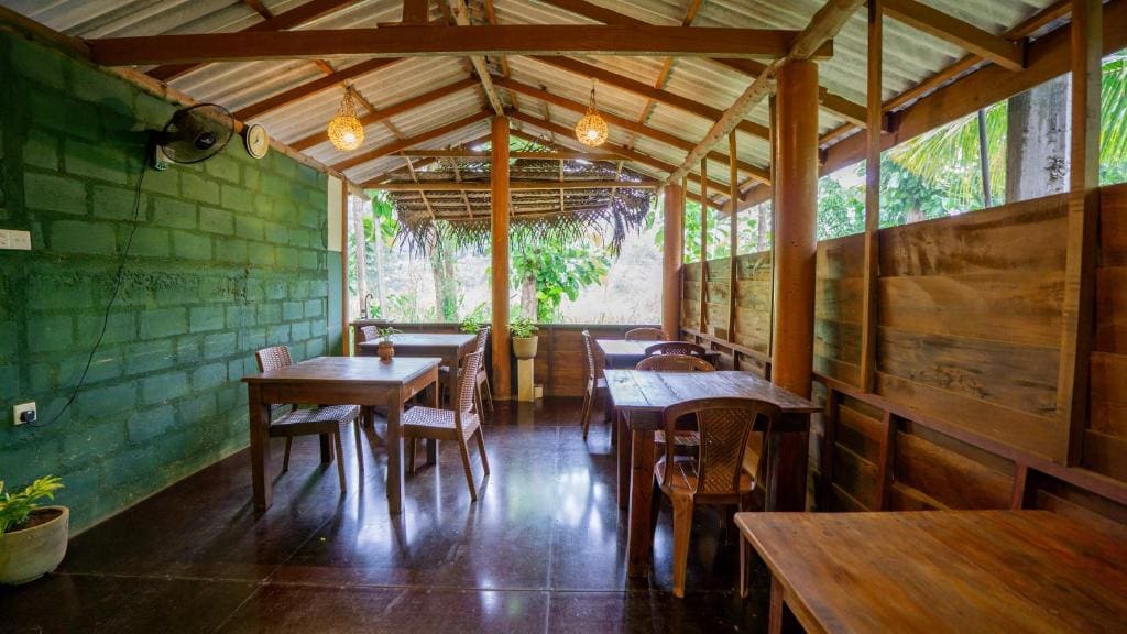 Chena Huts Eco Resort - View 3