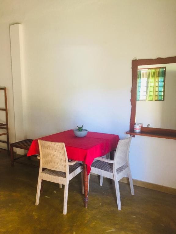 Dilena Beach Inn - View 4