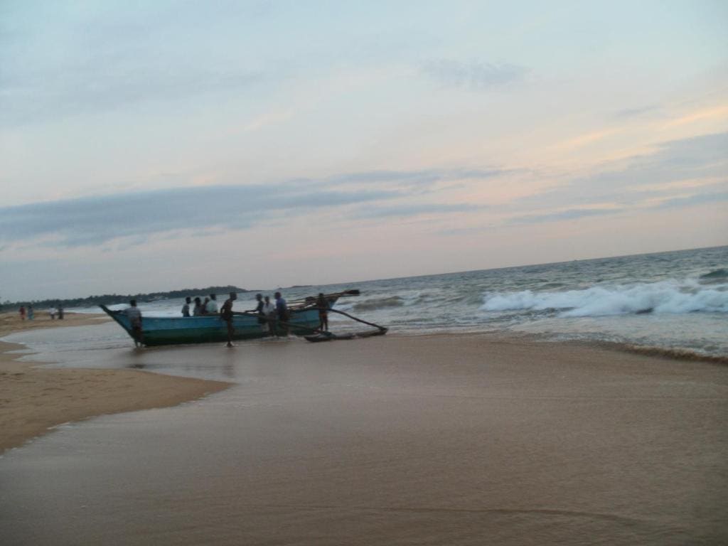 Hikkaduwa Family Inn - View 2