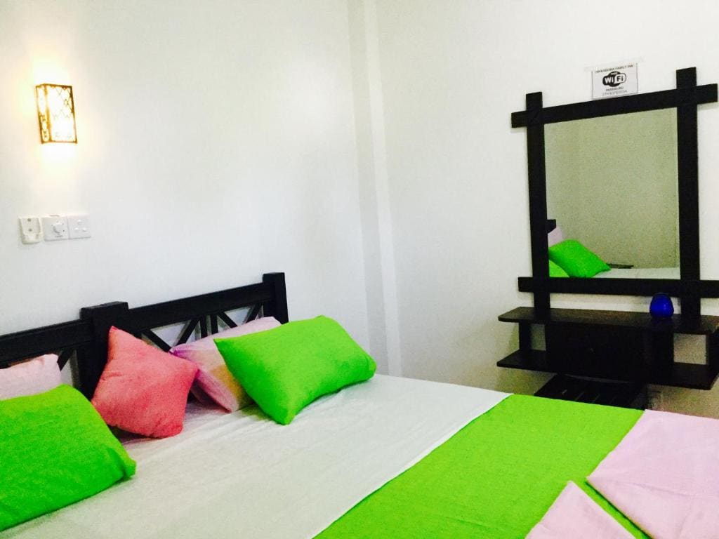 Hikkaduwa Family Inn - View 7