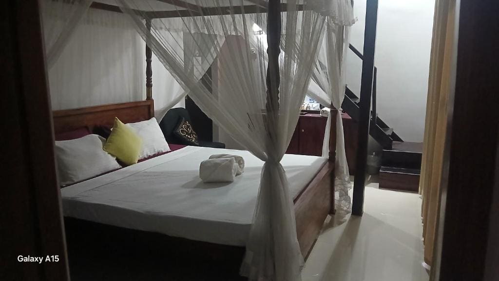 Kandyan Lounge - View 7