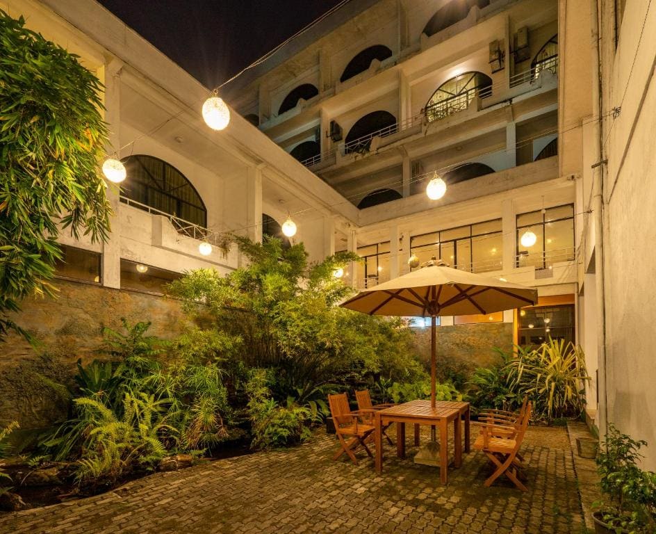 Kandyan Reach Hotel - View 5