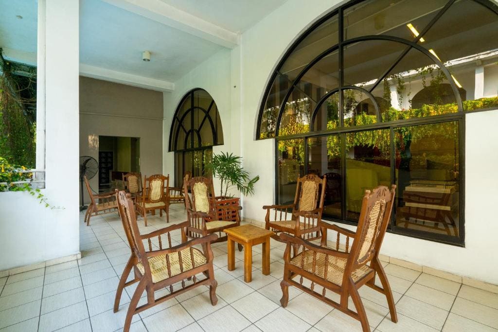 Kandyan Reach Hotel - View 4