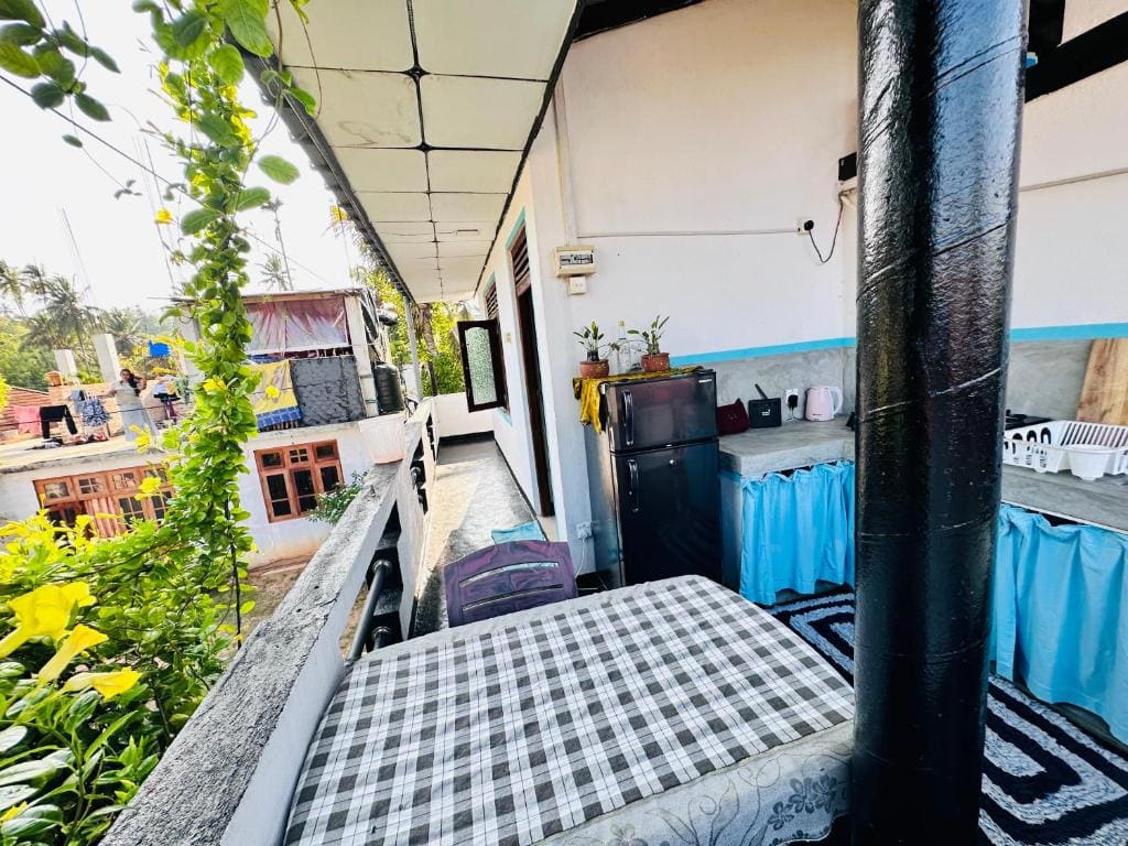 Magee apartment with kitchen and air con - View 4