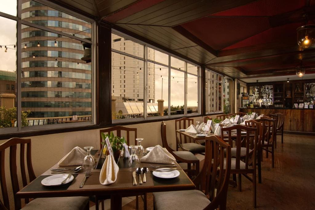 Oak Ray Colombo City Hotel - View 3