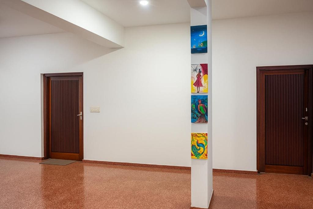 Premier Stay - View 2
