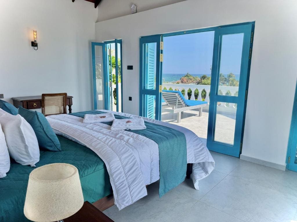 Seashore Mirissa - Main view