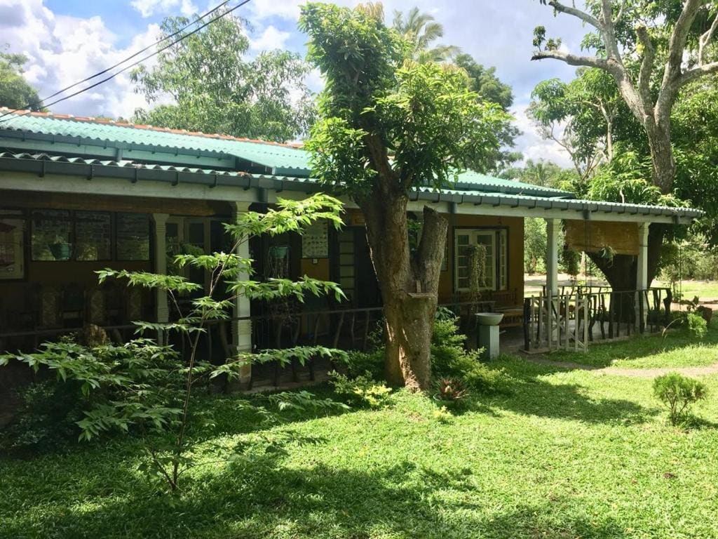 TEMBO Cottage Wilpattu - Main view