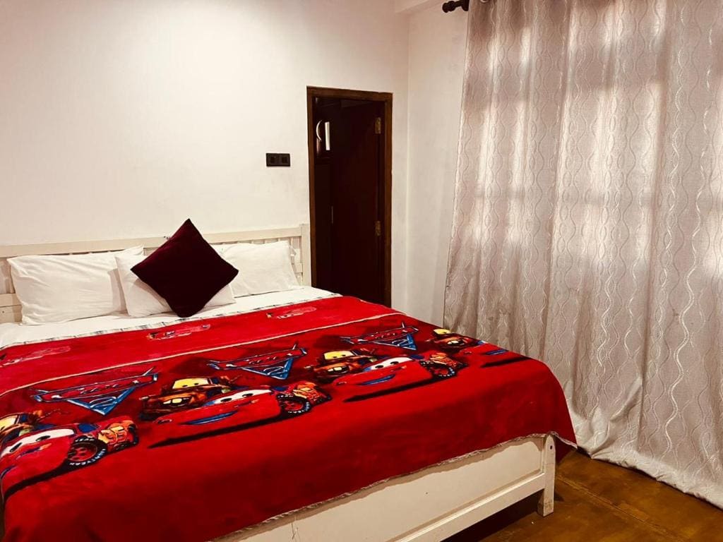 The Budget White House Hotel - मुख्य व्यू