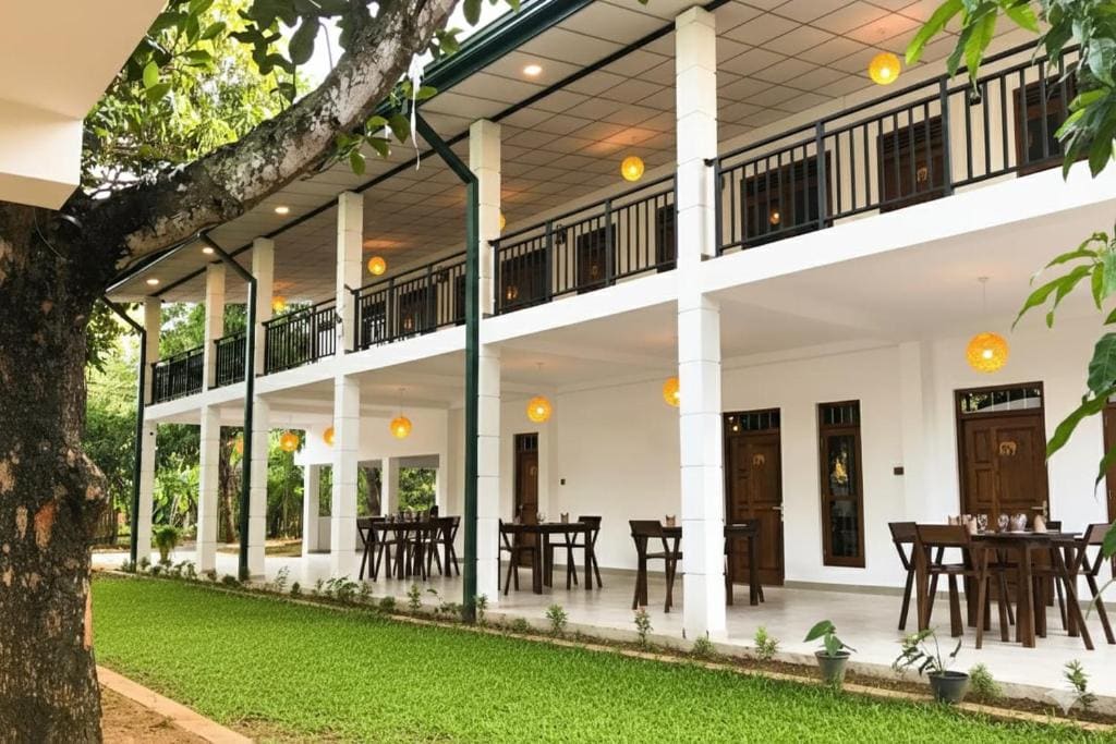 The Mammoth udawalawe - Main view