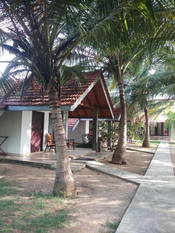 Villa Nilaveli Cabana - View 2
