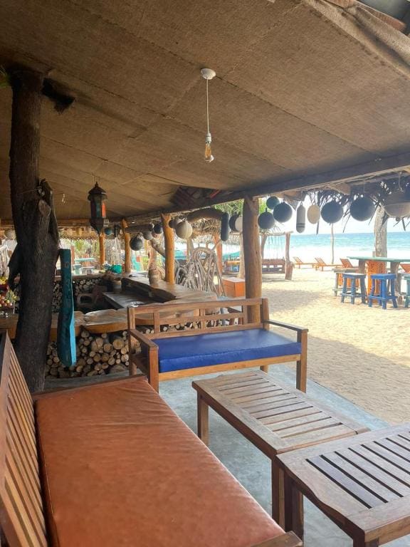 Vitamin sea beach cabana - View 7