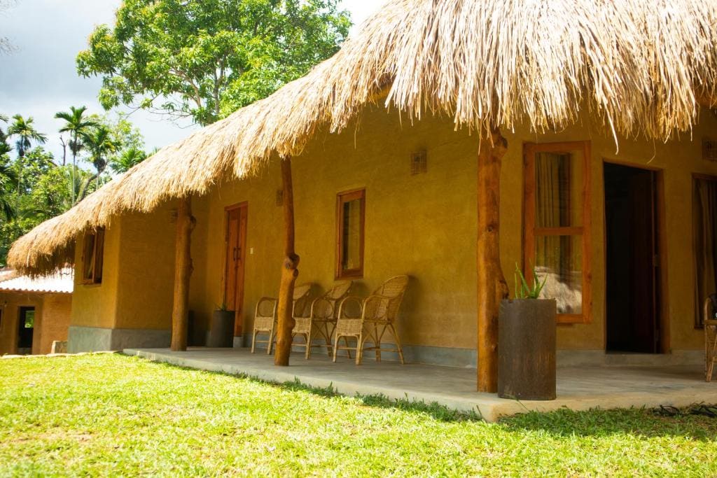 Whisper Point Eco Resort Diyaluma - Main view