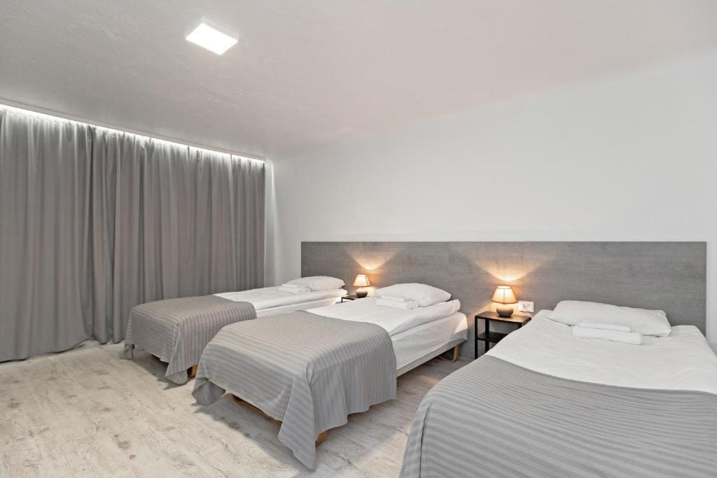 HappyInn Rooms - View 2