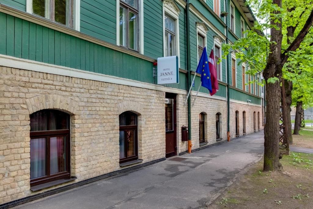 Janne Hotel with Self Check-in - Main view