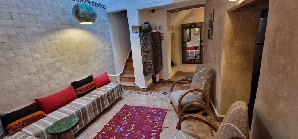 DAR DAREK FAMILY - Main view